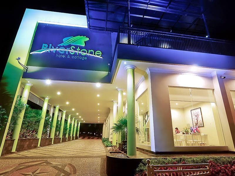 Riverstone Hotel & Cottage Batu  Exterior photo
