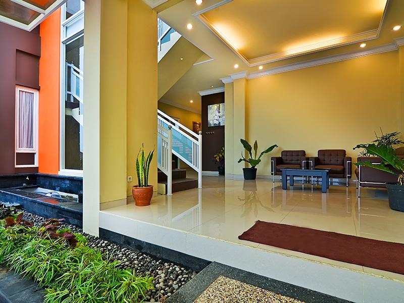 Riverstone Hotel & Cottage Batu  Exterior photo