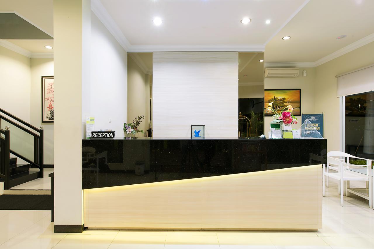 Riverstone Hotel & Cottage Batu  Exterior photo